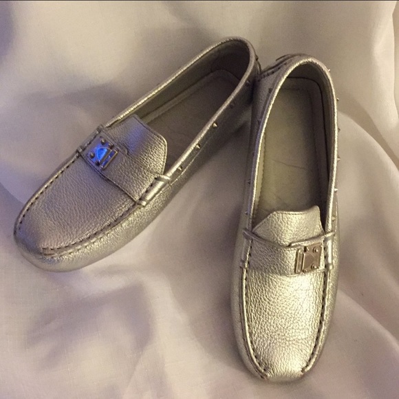 LOUIS VUITTON RARE! Driving Mocs Silver EU 37 - Picture 1 of 8